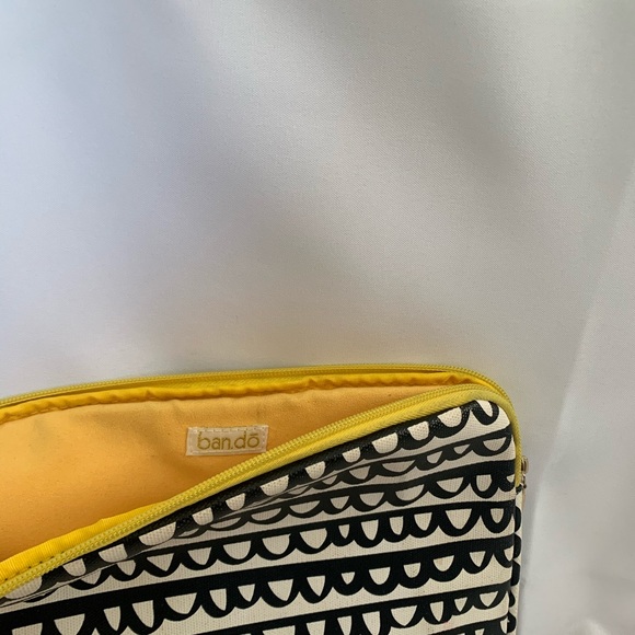 Ban.do iPad Case - Picture 3 of 4